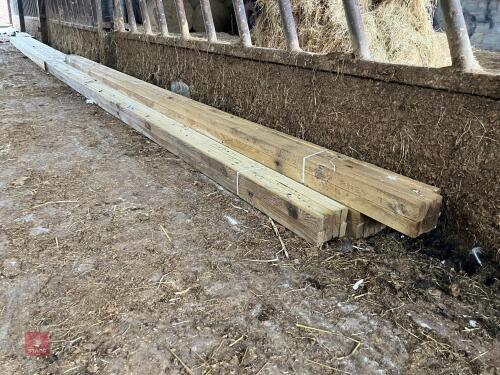 30 LENGTHS OF 1.5'' X 1'' BATTEN (39)