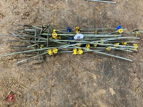20 METAL ELECTRIC FENCE STAKES (48)