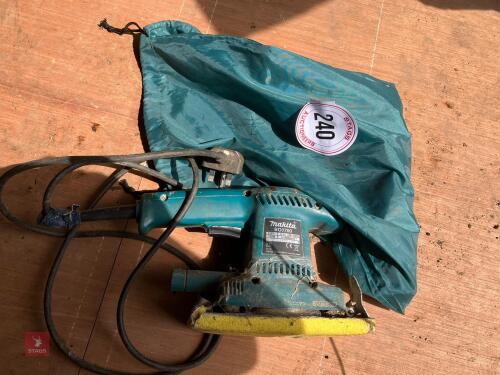 MAKITA B03700 SANDER (240)