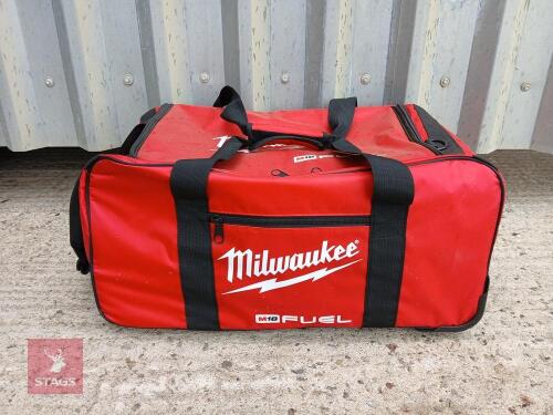 MILWAUKEE FUEL CARRY CASE