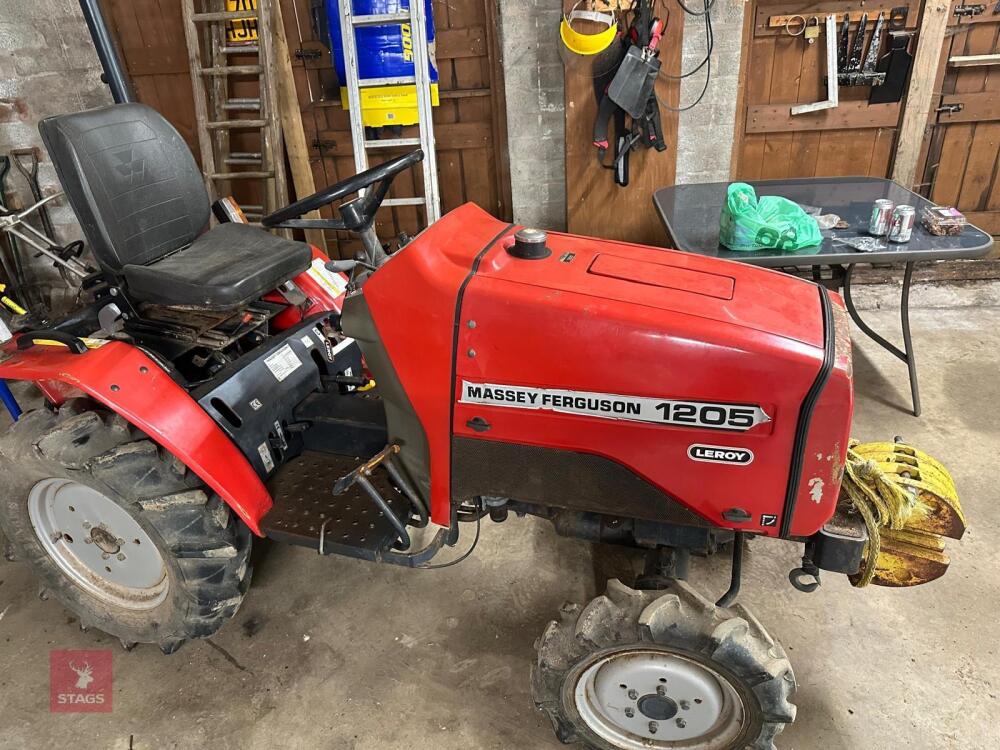 MASSEY FERGUSON 1205 LEROY TRACTOR