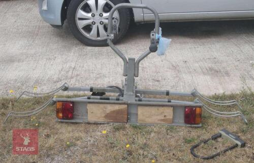 METAL TOW-BAR DOUBLE CYCLE RACK