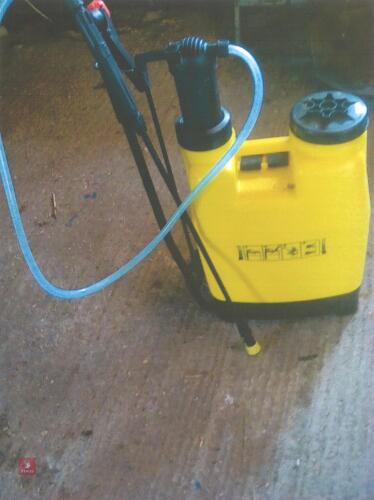 KNAP SACK SPRAYER