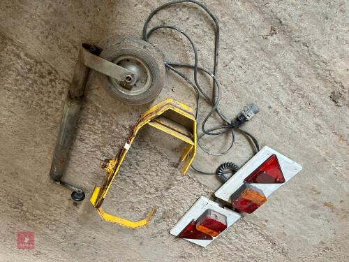 JOCKEY WHEEL, CLAMP & LIGHTS