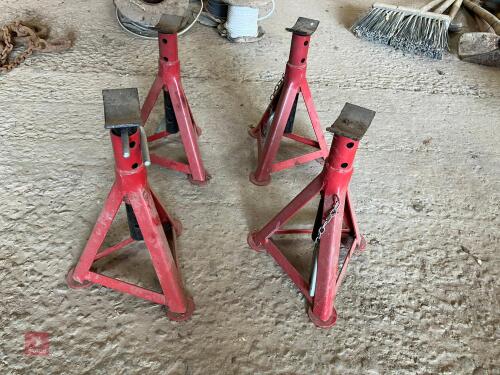 4 AXLE STANDS