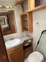2000 R-VISION MOTOR CARAVAN - 5