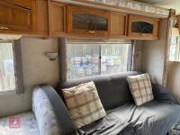 2000 R-VISION MOTOR CARAVAN - 8