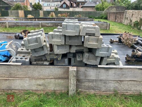 12 HERRAS FENCING PANELS