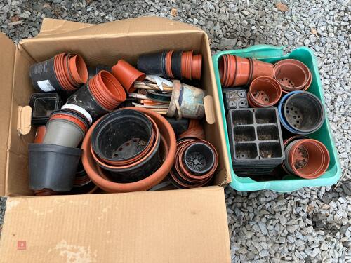 QTY OF MIXED PLASTIC PLANT POTS