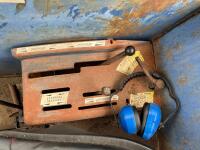 LEYLAND 2100 2WD TRACTOR - 32