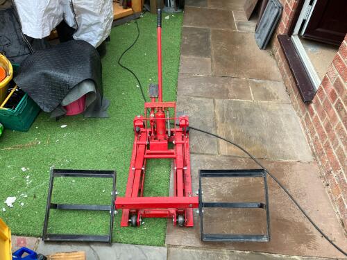 RIDE ON LAWNMOWER LIFTING JACK