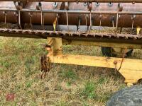 NEW HOLLAND TF44 COMBINE HARVESTER - 61