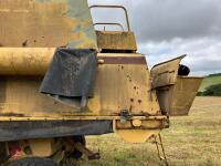 NEW HOLLAND TF44 COMBINE HARVESTER - 72