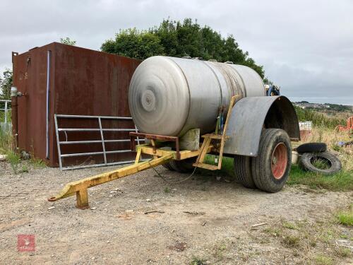 HEAVY DUTY BOWSER TRAILER