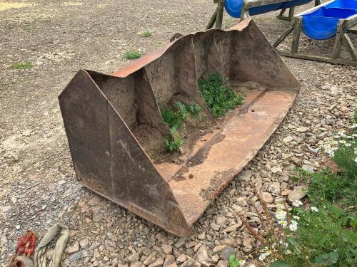 2M LOADER BUCKET