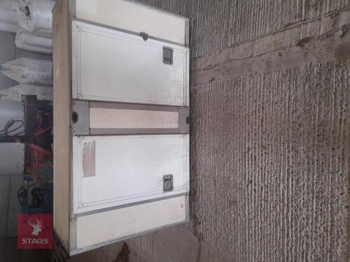 INSULATED GOOD BOX