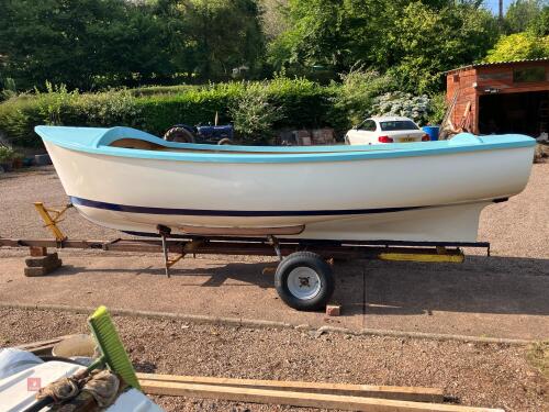 PLYMOUTH PILOT 16' BOAT