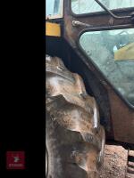 1983 MARSHALL 702 2WD TRACTOR - 4