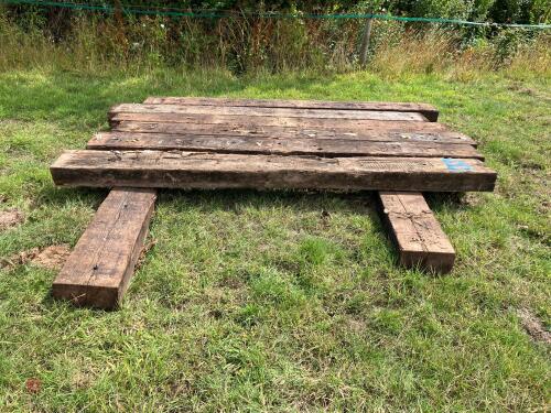 8 RAILWAY SLEEPERS (B)