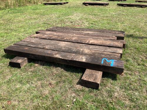 10 X 8' 11'' RAILWAY SLEEPERS (M)