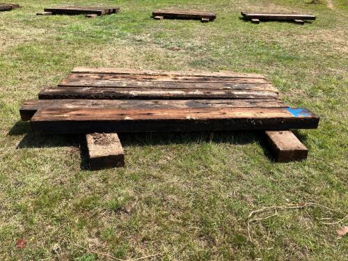 8 RAILWAY SLEEPERS (K)