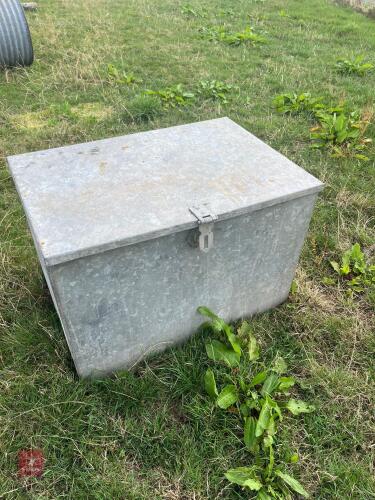 GALVANISED FEED BIN