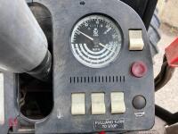 1990 JOHN DEERE 3350 4WD TRACTOR - 6