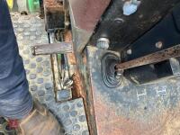 1987 JOHN DEERE 2450 4WD TRACTOR - 5