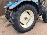 2001 NEW HOLLAND TS115 4WD TRACTOR - 18