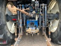 2001 NEW HOLLAND TS115 4WD TRACTOR - 22