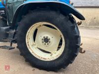 2001 NEW HOLLAND TS115 4WD TRACTOR - 28