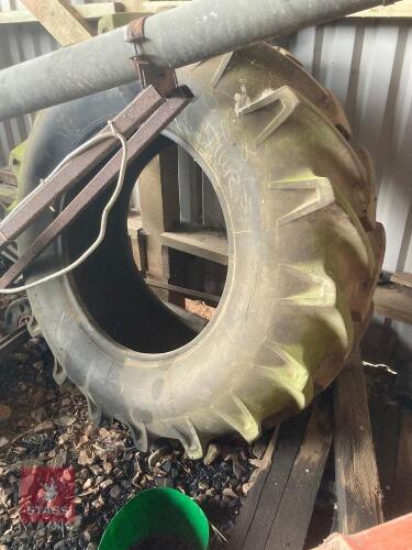 18.4 X 30 COMBINE TYRE