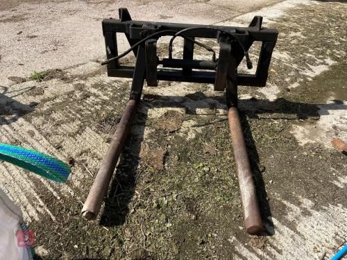 SLEWTIC ROUND BALE HANDLER