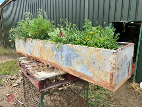 GARDEN PLANTER