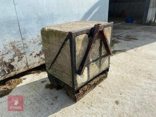 CONCRETE WEIGHT BLOCK APPROX 1.2T