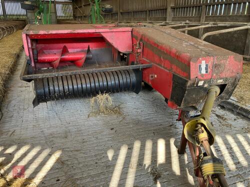 INTERNATIONAL 553 CONVENTIONAL BALER