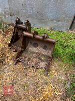 HITACHI LANDY KID EX22-2 DIGGER - 7
