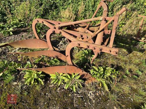 3 FURROW PLOUGH