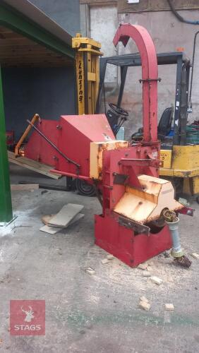 MODEL 8 WOOD CHIPPER