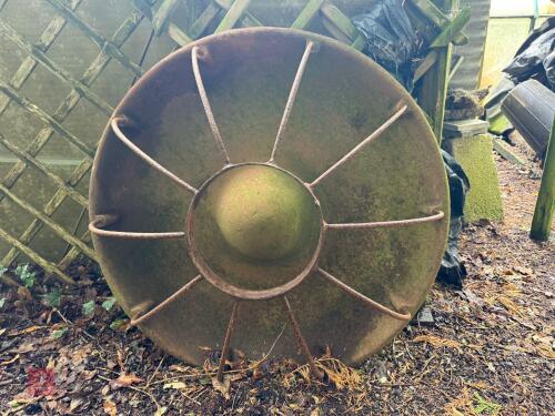 VINTAGE WROUGHT IRON PIG FEEDING TROUGH