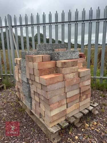 PALLET OF BRICKS AND BLOCKS