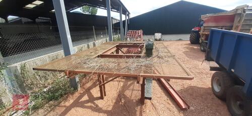 LARGE METAL STAND