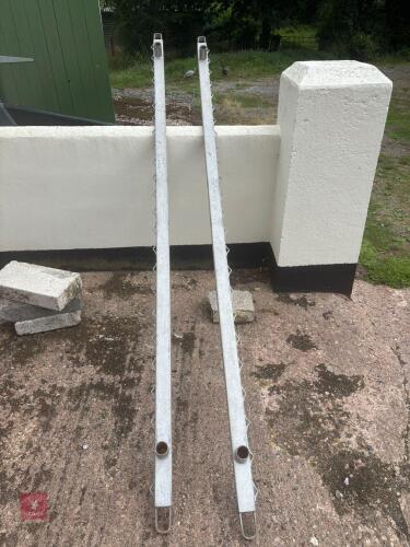 STEEL POSTS
