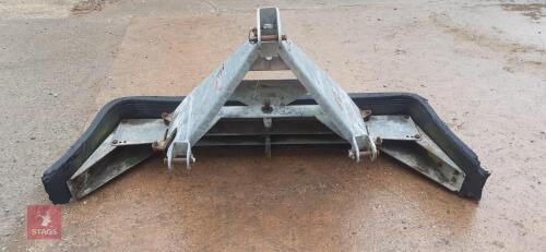 TWOSE YARD SCRAPER