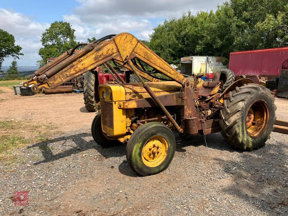 FERGUSON INDUSTRIAL 2WD TRACTOR (S/R)