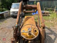 FERGUSON INDUSTRIAL 2WD TRACTOR (S/R) - 16