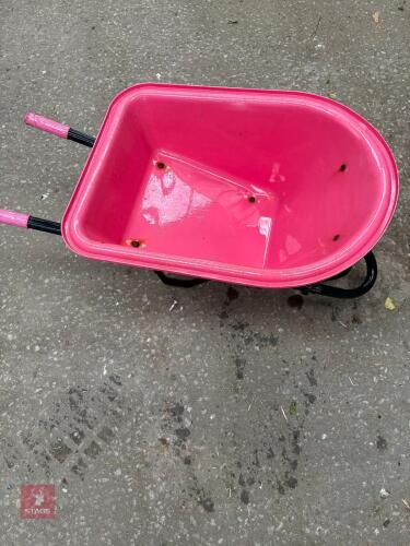 CHILDS WHEEL BARROW