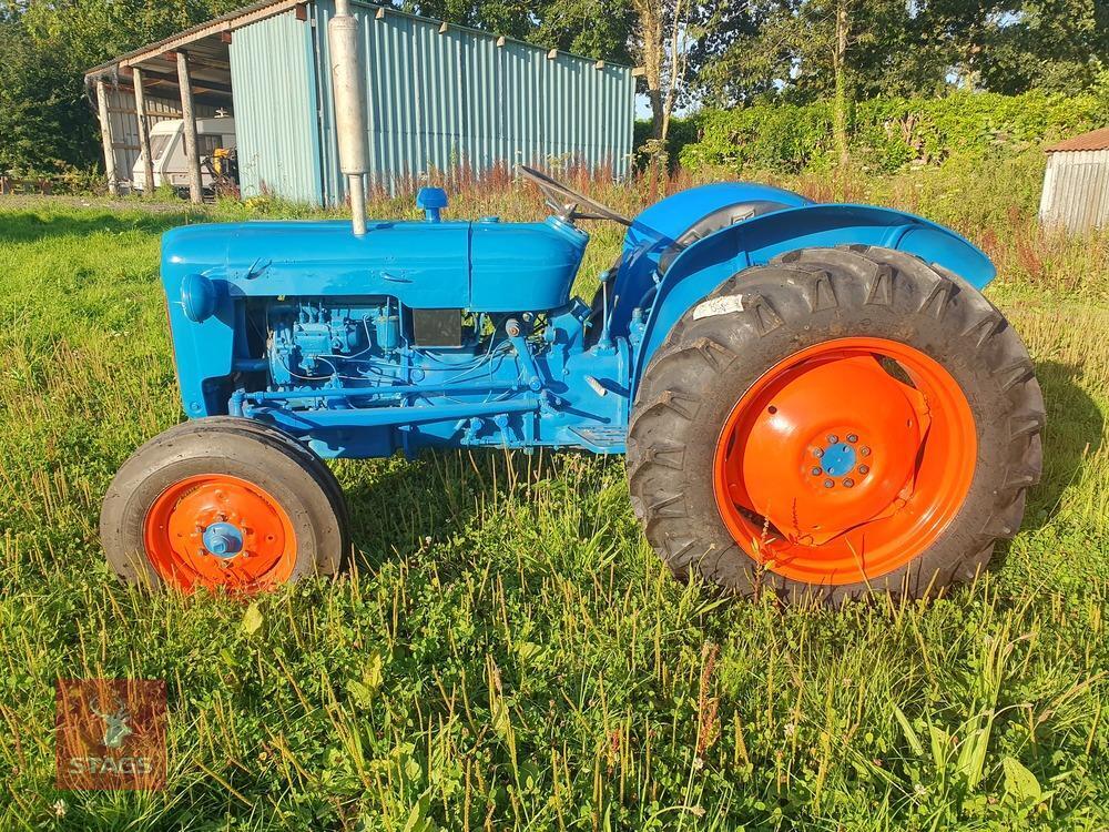 1958 FORDSON DEXTA 2WD TRACTOR