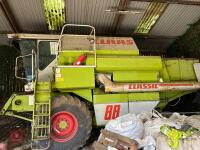 CLAAS DOMINATOR COMBINE (S/R) - 2