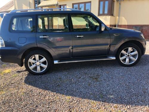 2007 MITSUBISHI SHOGUN TRUCK